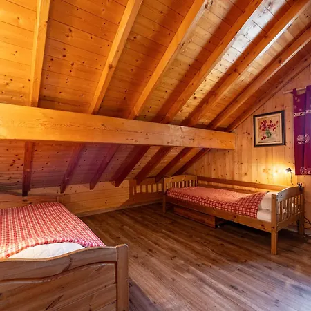 Chalet Ze Albiez-Montrond