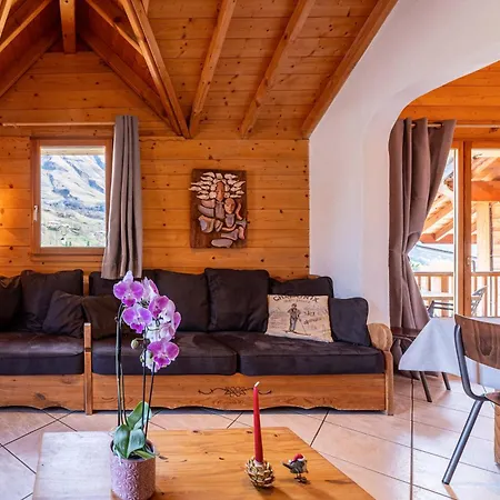 Chalet Ze *