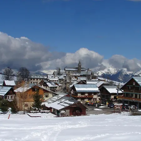 Ze Alpehytte *
